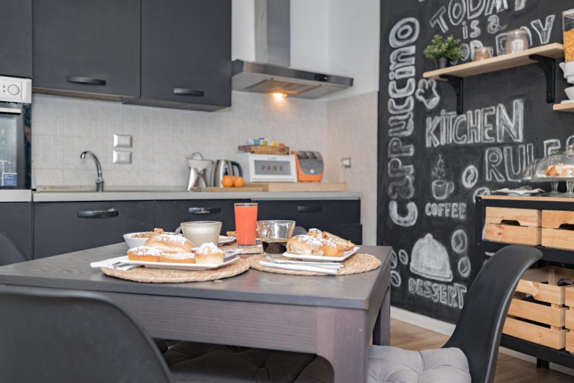 Milano By Rhospitality It Frühstückspension 3*
